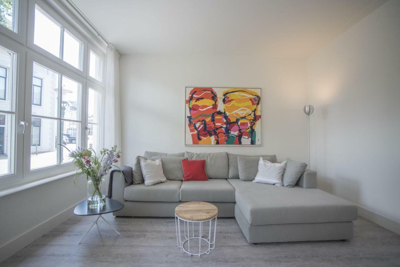 Luxury Upstairs & Downstairs Apartments 잔드보르트 외부 사진