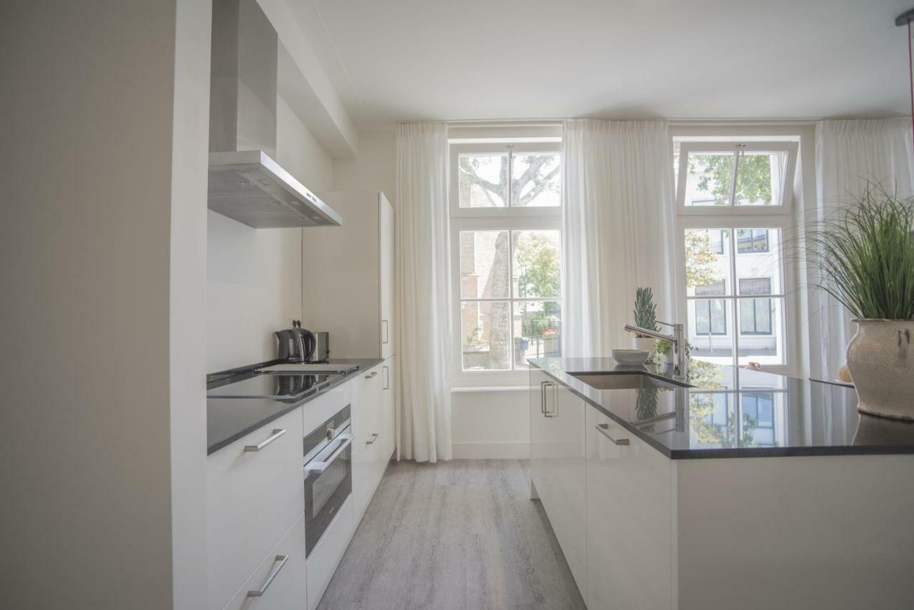 Luxury Upstairs & Downstairs Apartments 잔드보르트 외부 사진