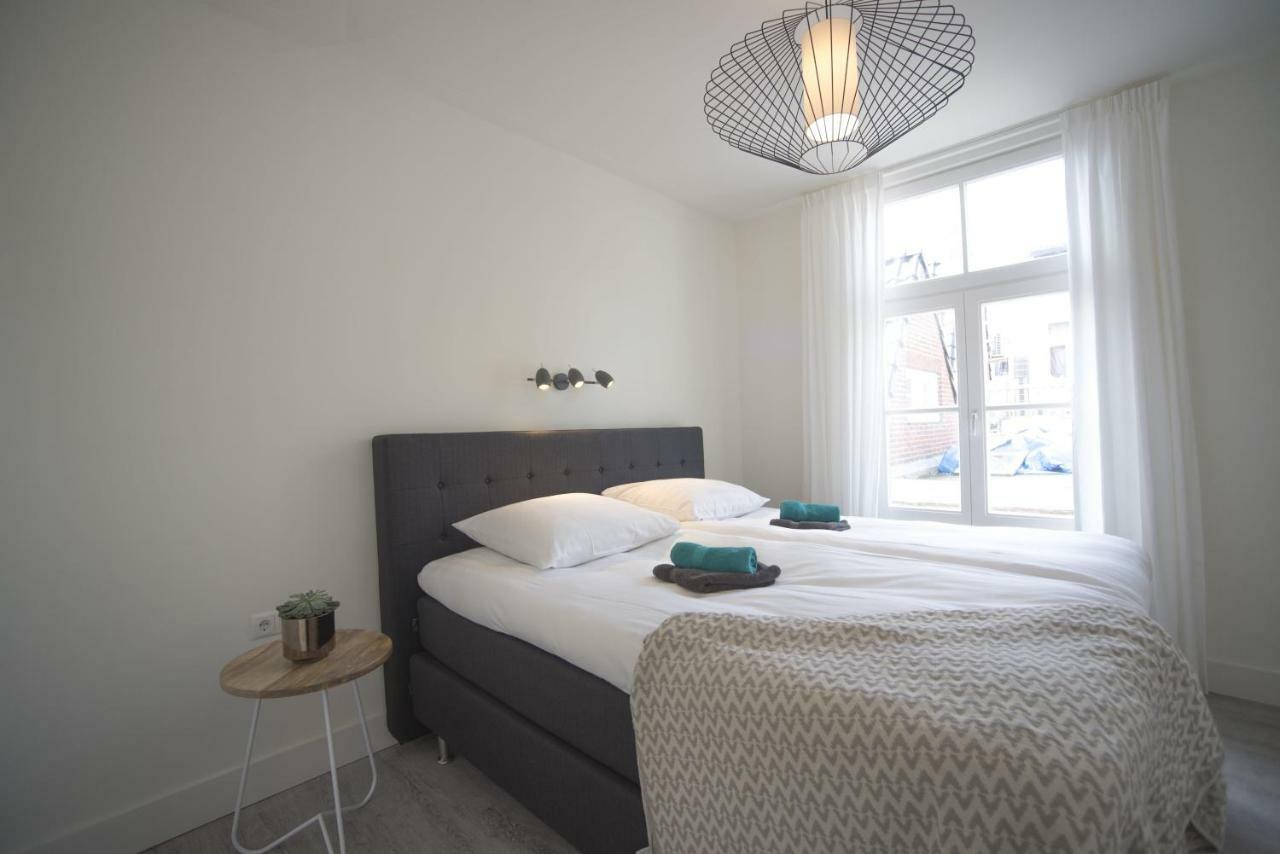 Luxury Upstairs & Downstairs Apartments 잔드보르트 외부 사진