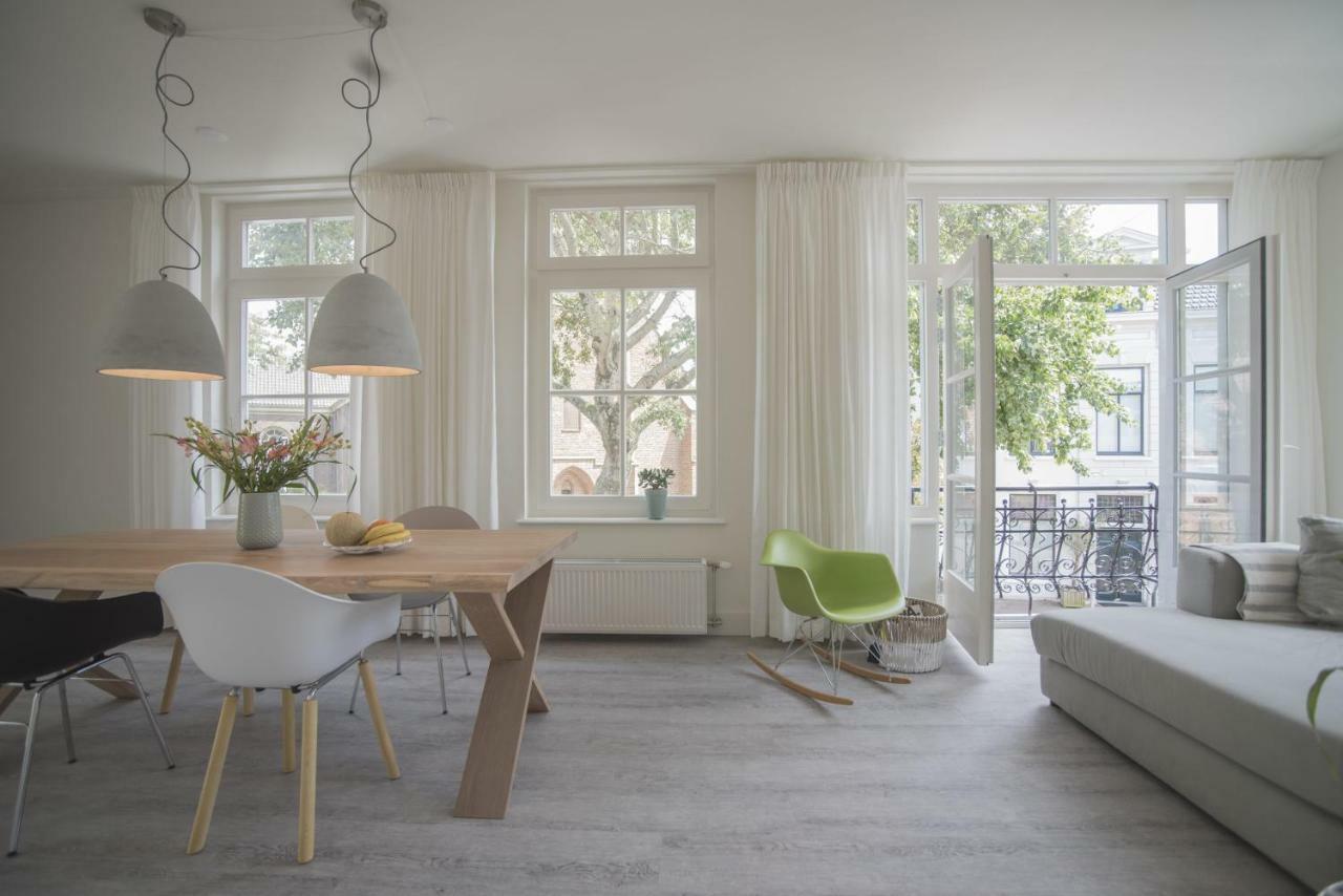 Luxury Upstairs & Downstairs Apartments 잔드보르트 외부 사진